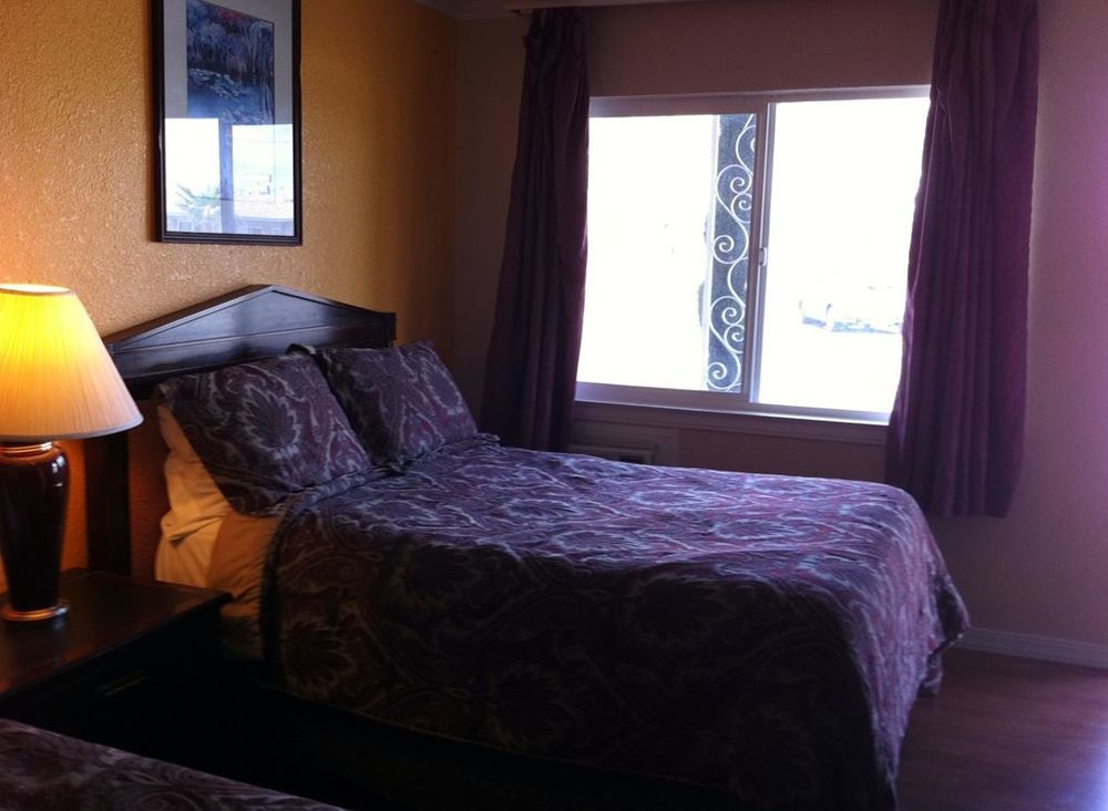 Holiday Motel - Fresno Phòng bức ảnh