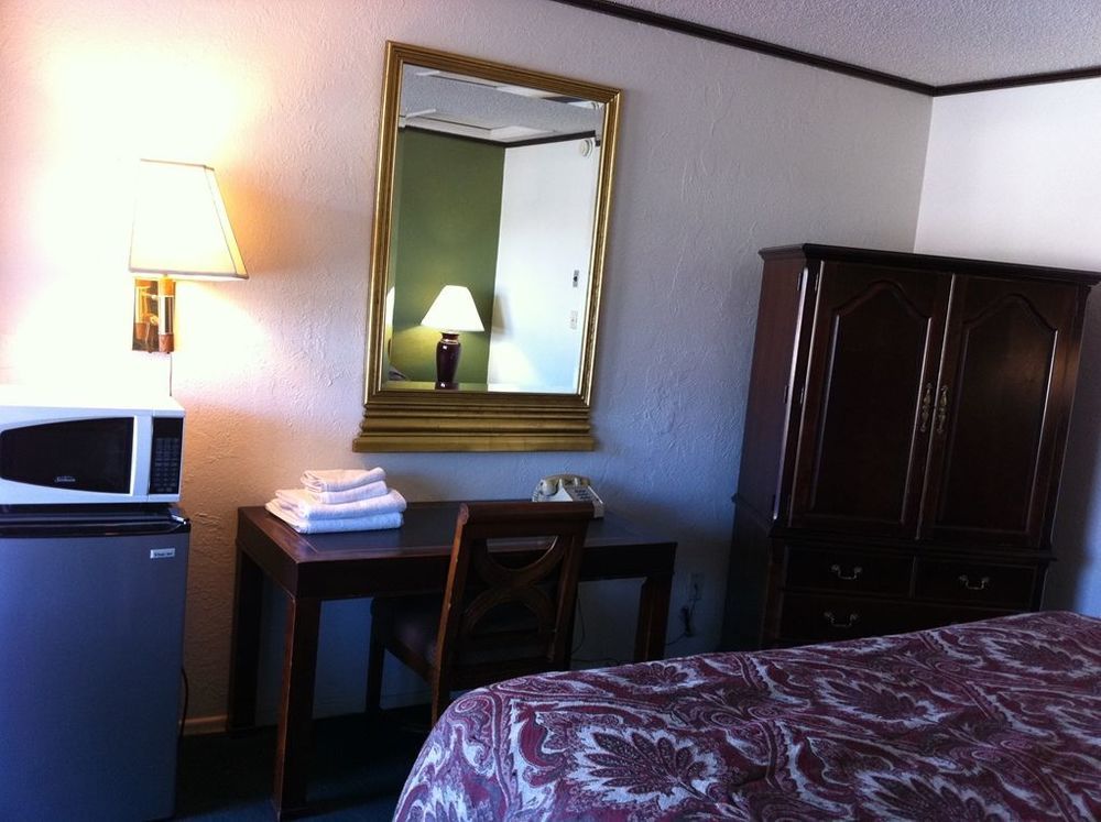 Holiday Motel - Fresno Phòng bức ảnh