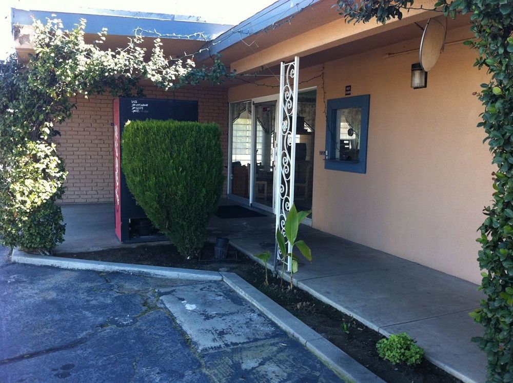 Holiday Motel - Fresno Ngoại thất bức ảnh