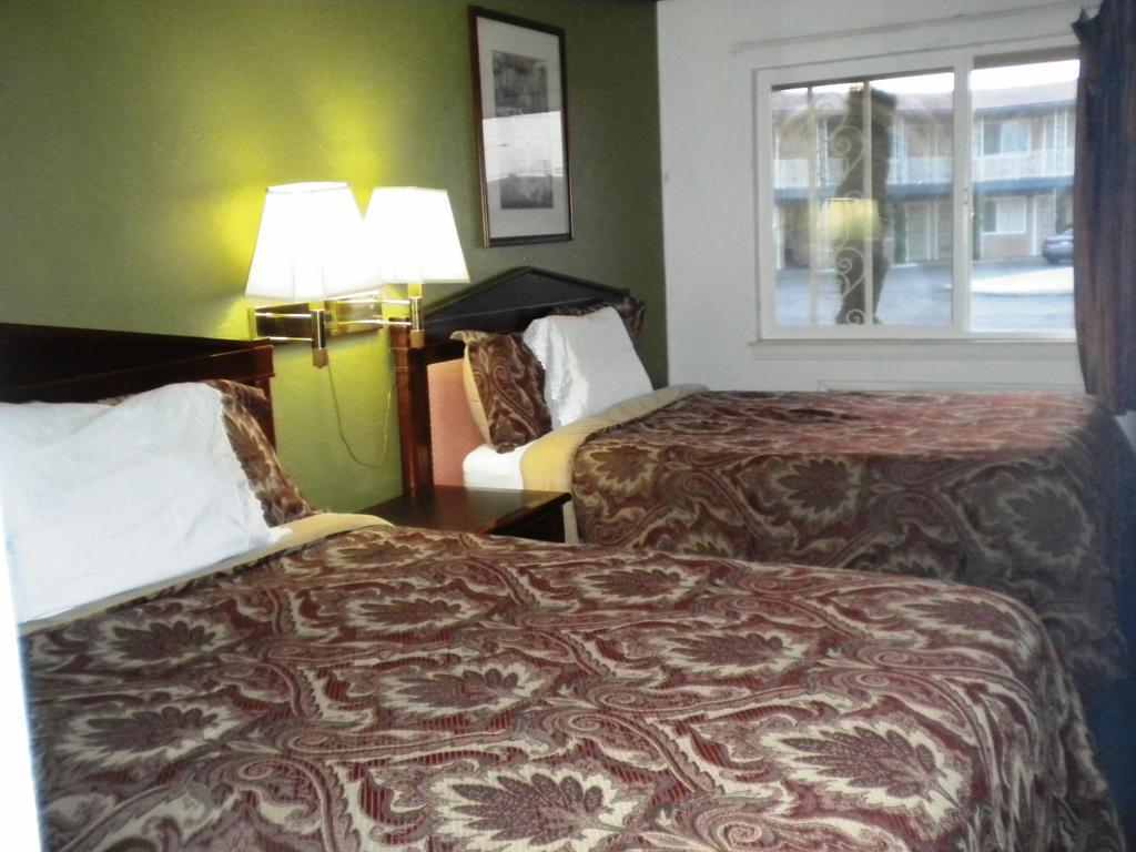 Holiday Motel - Fresno Phòng bức ảnh